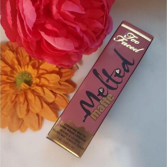 Too Faced Matte Liquid Lipstick in Social Fatigue - Picture 11 of 15